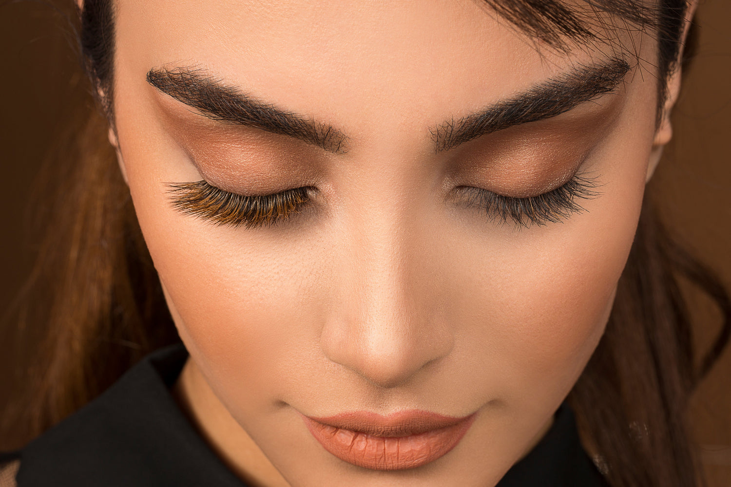 Brown Mascara vs. Black Peptide Mascara: Trend vs. Premium Results